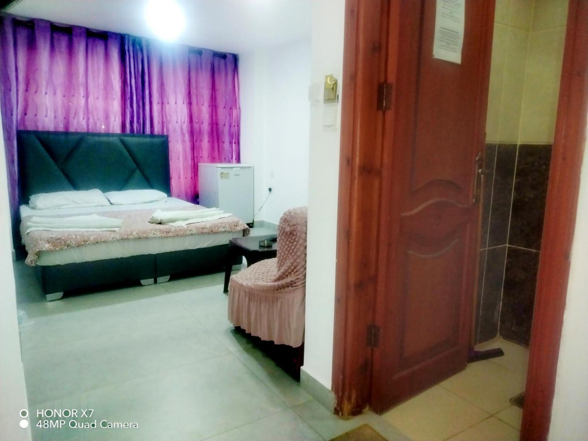 Farah Plaza &hotel *