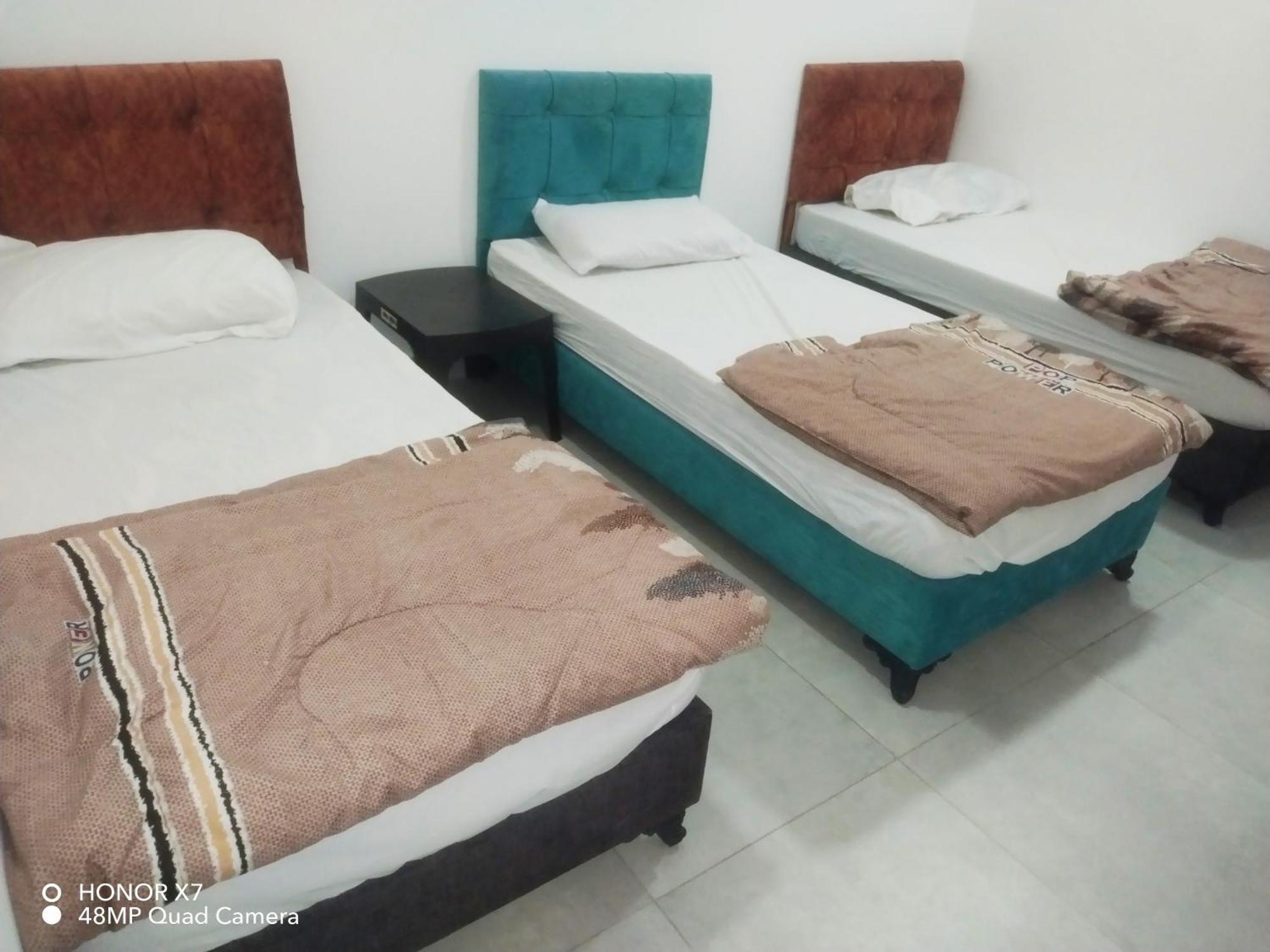 Farah Plaza &hotel Apartamento *