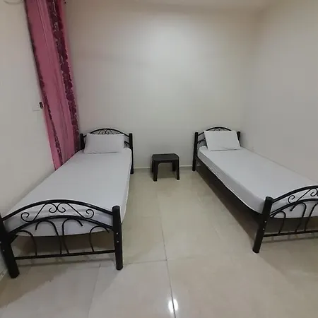 Farah Plaza Hostel &Hotel Apartments Aqaba Exterior photo