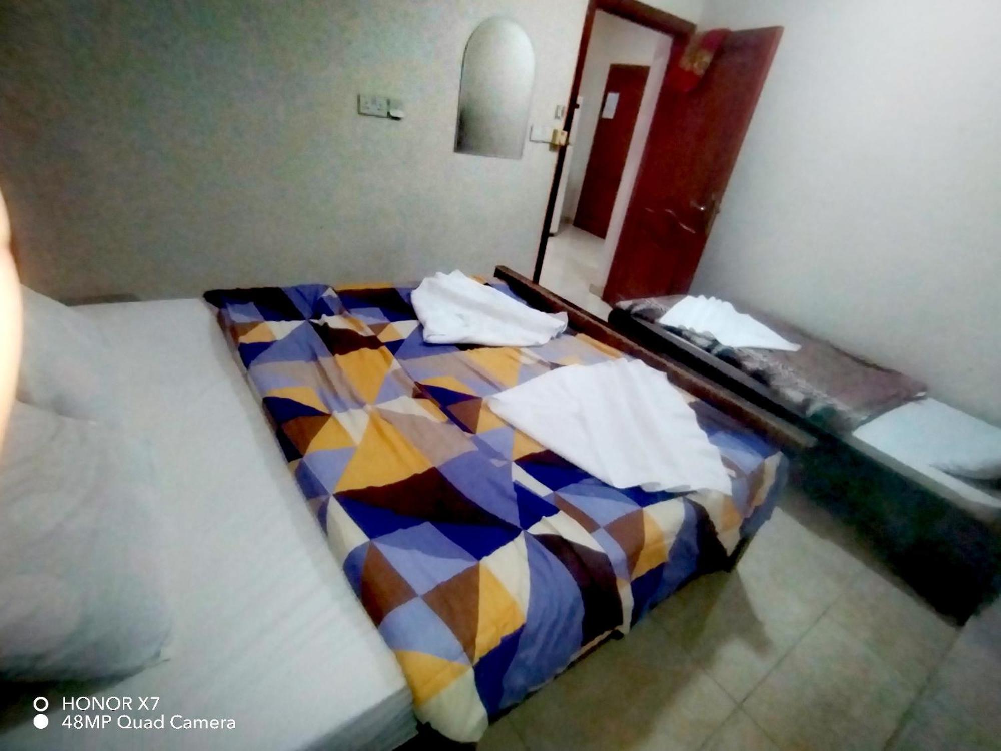 Farah Plaza &hotel Apartment *