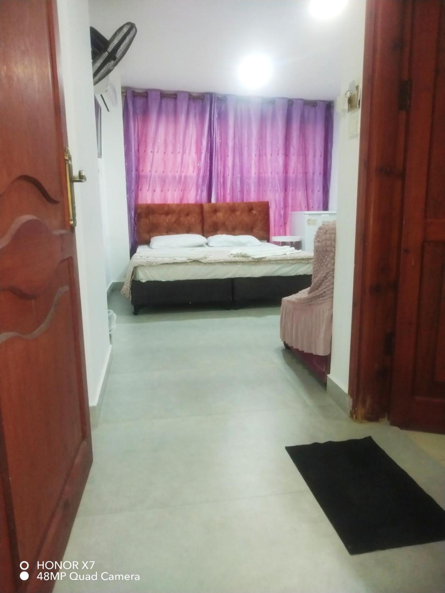 Apartment Farah Plaza &hotel